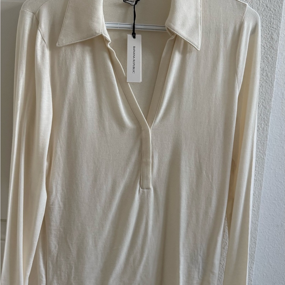 Banana Republic Cream Button Down Shirt